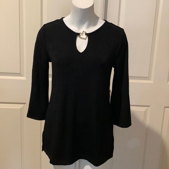 Chicos travelers heart detailed tunic. - Picture 1 of 11